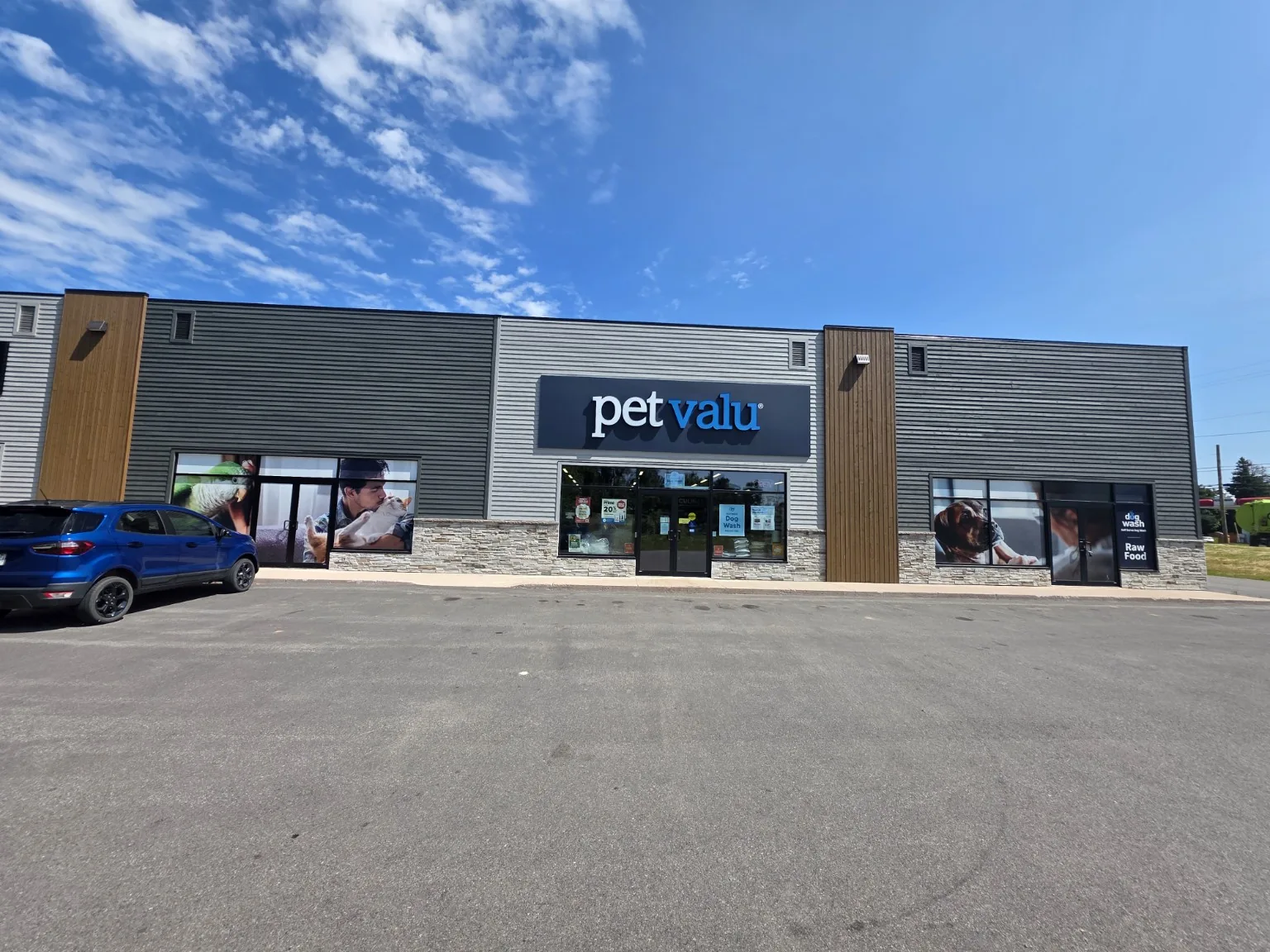 Completed Pet Valu retail graphics rollout location installed by Wicked Installations